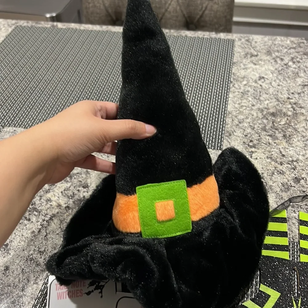 Halloween Witch Decor Lot Welcomes my Pretties Sign Witches Notespad Hat Plush